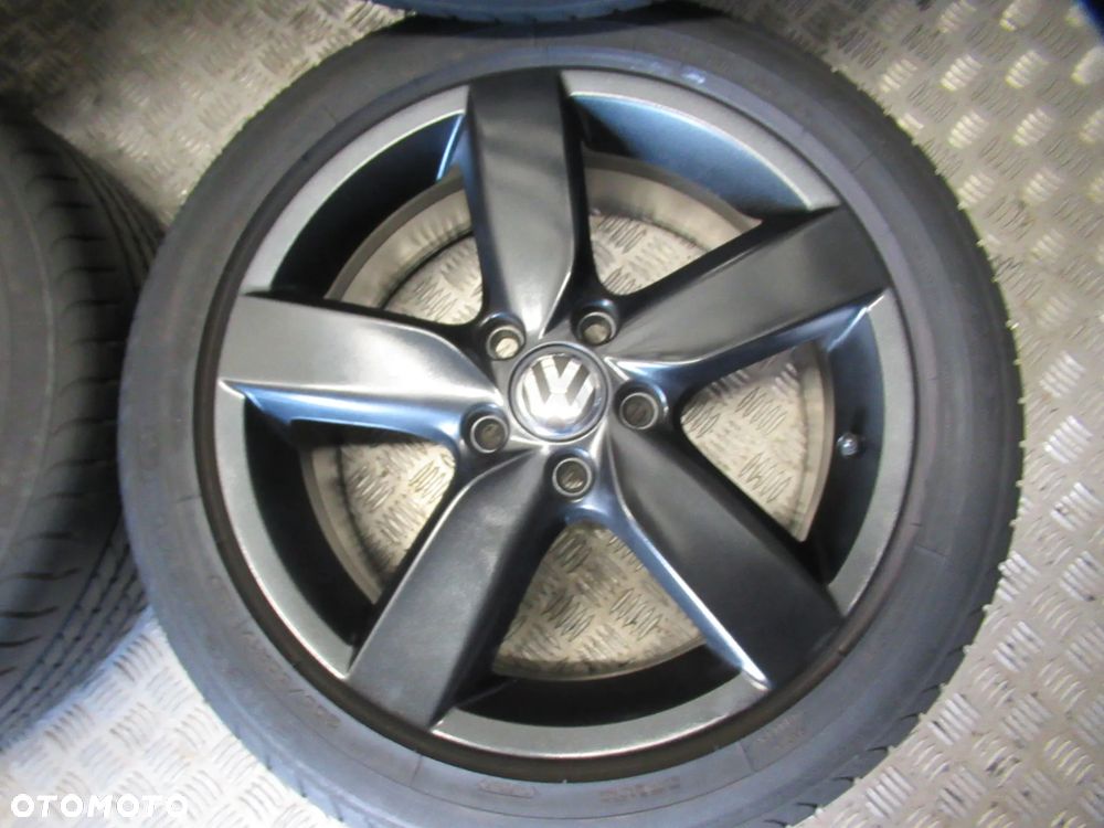 Koła Vw Caddy Golf VII VII Touran T-Rock 7Jx17 et54 5x112 5K0 - 2