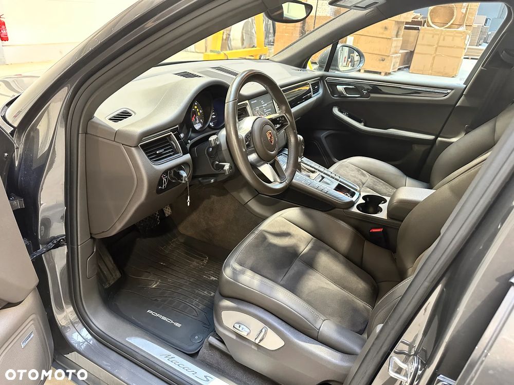 Porsche Macan - 6