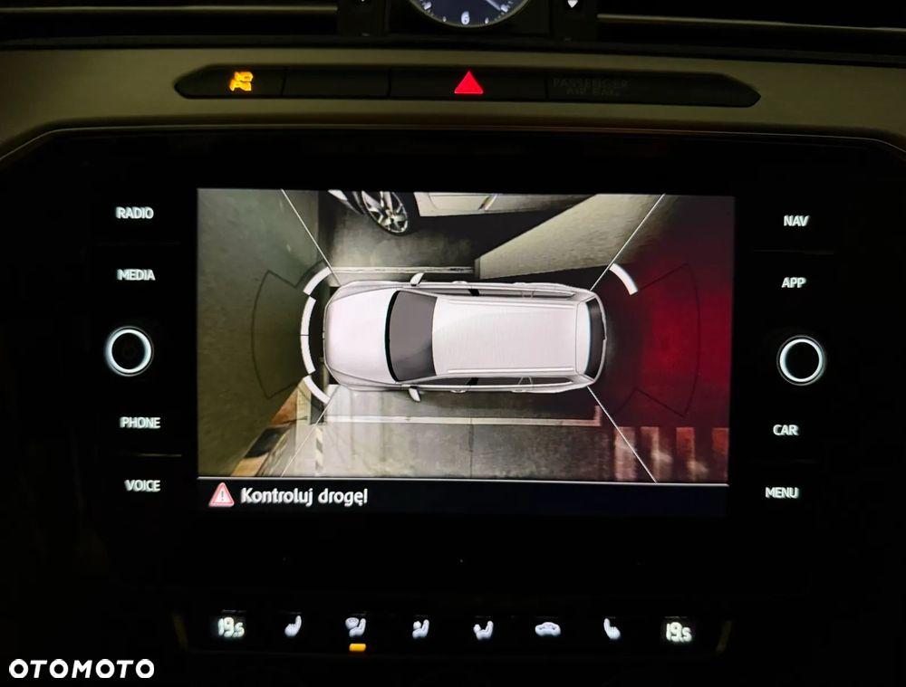 Volkswagen Passat 1.5 TSI EVO Highline DSG - 10