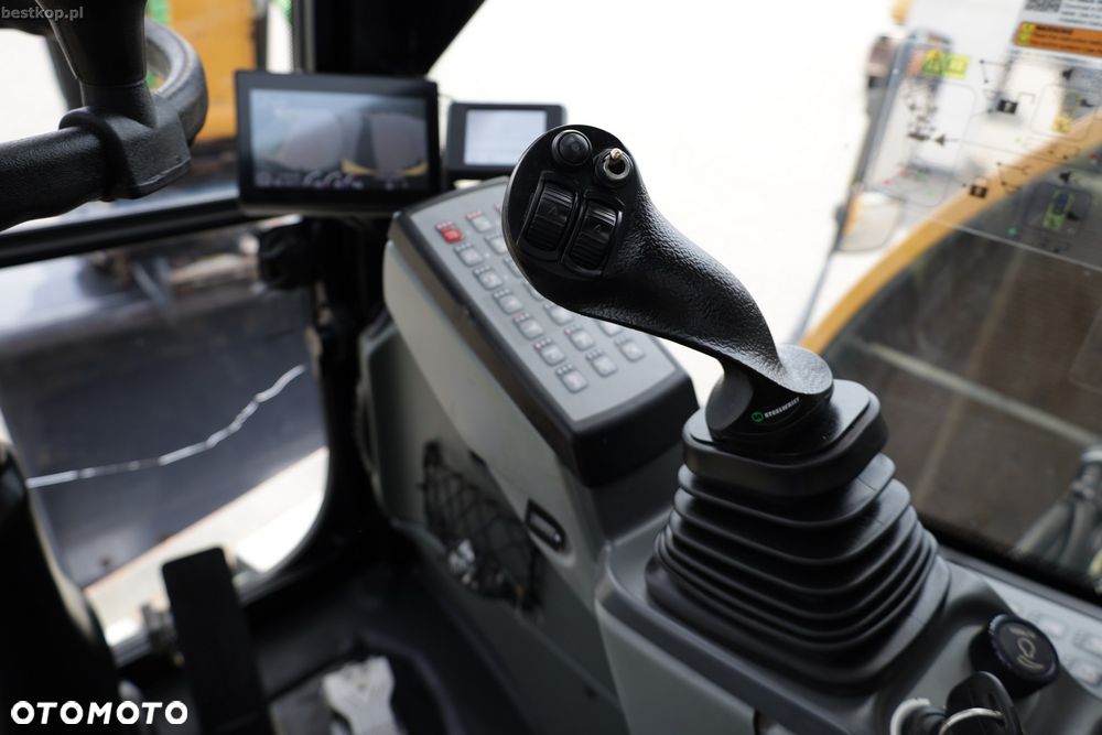 Liebherr A918 Compact - 30