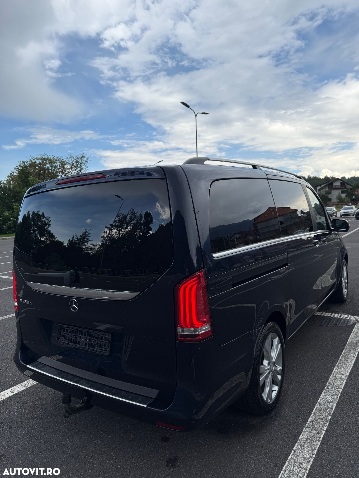 Mercedes-Benz V 250 (BlueTEC) d kompakt 7G-TRONIC Avantgarde Edition - 5