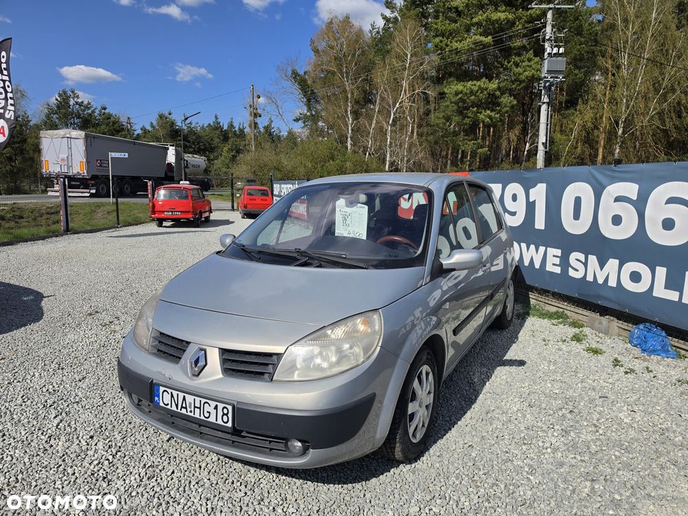 Renault Scenic - 1