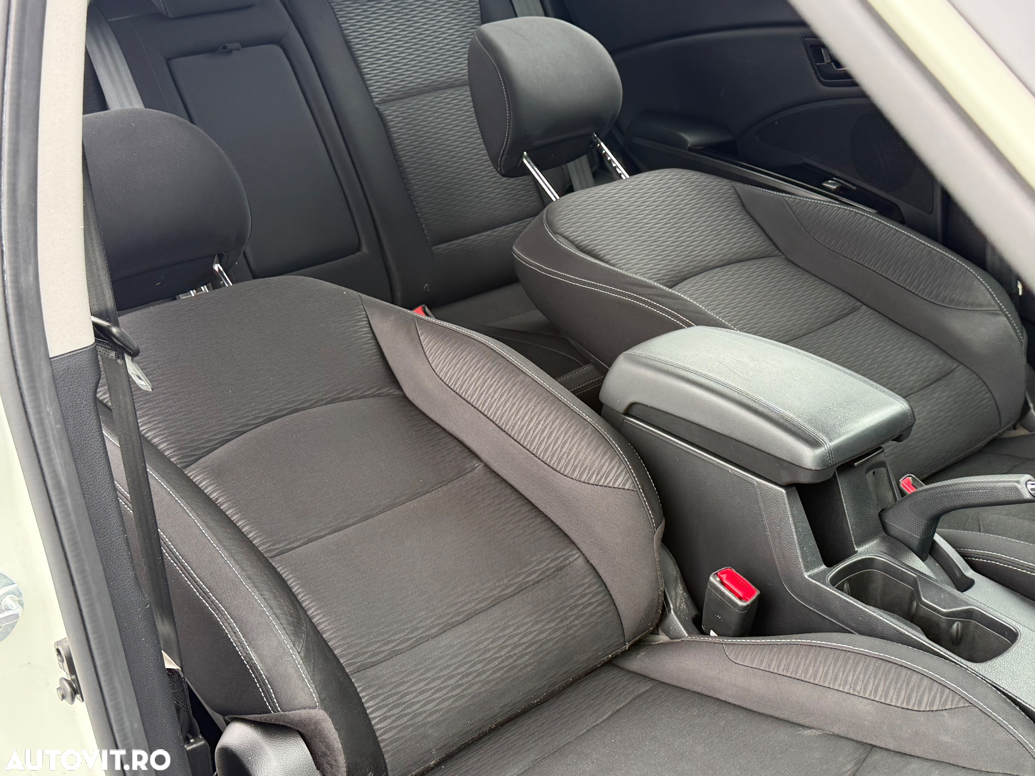 SsangYong XLV 1.6 e-XGI STD Plus - 22