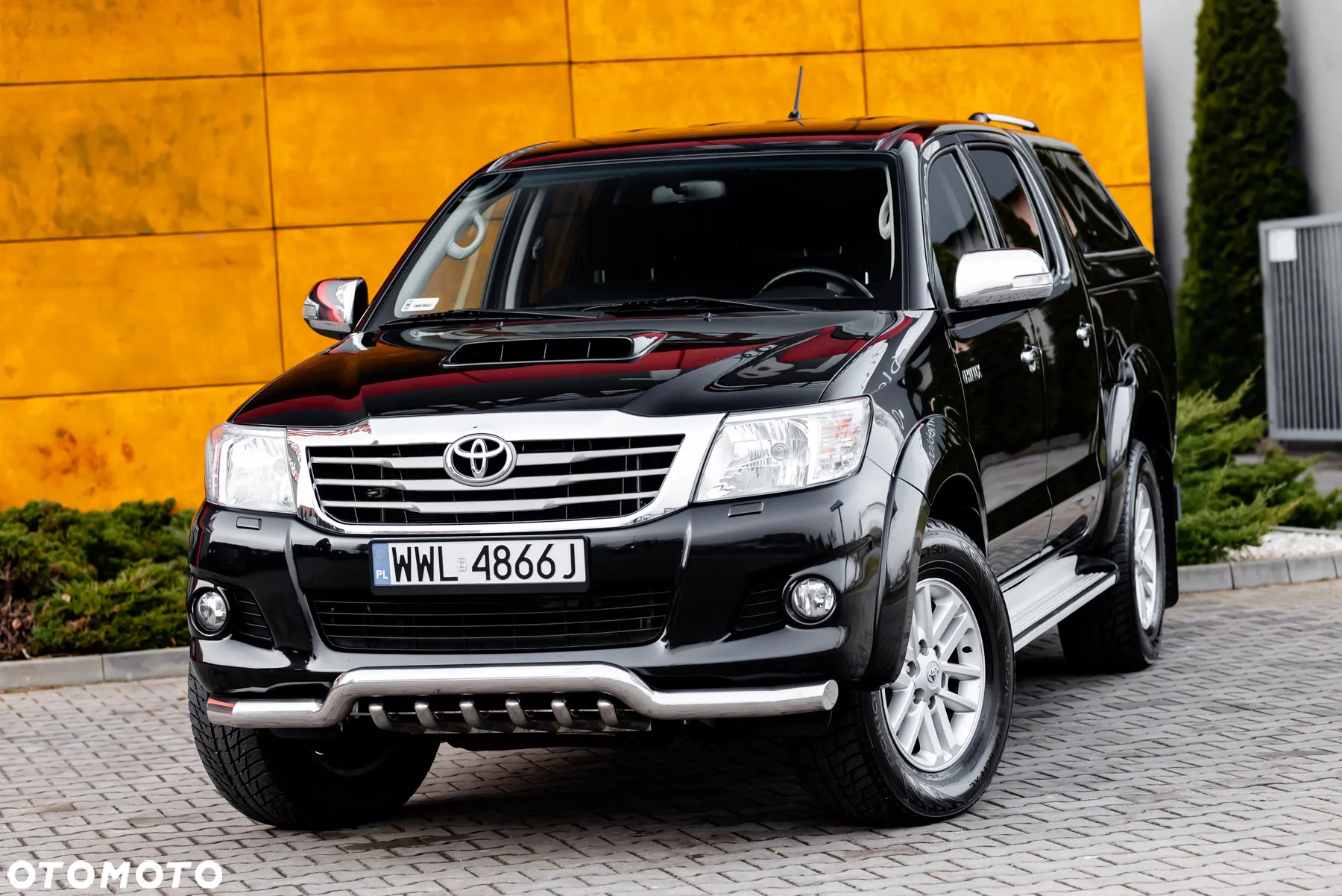 Toyota Hilux 3.0 D-4D SR5 - 2