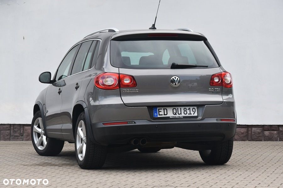 Volkswagen Tiguan 2.0 TDI 4Mot R-Style - 11