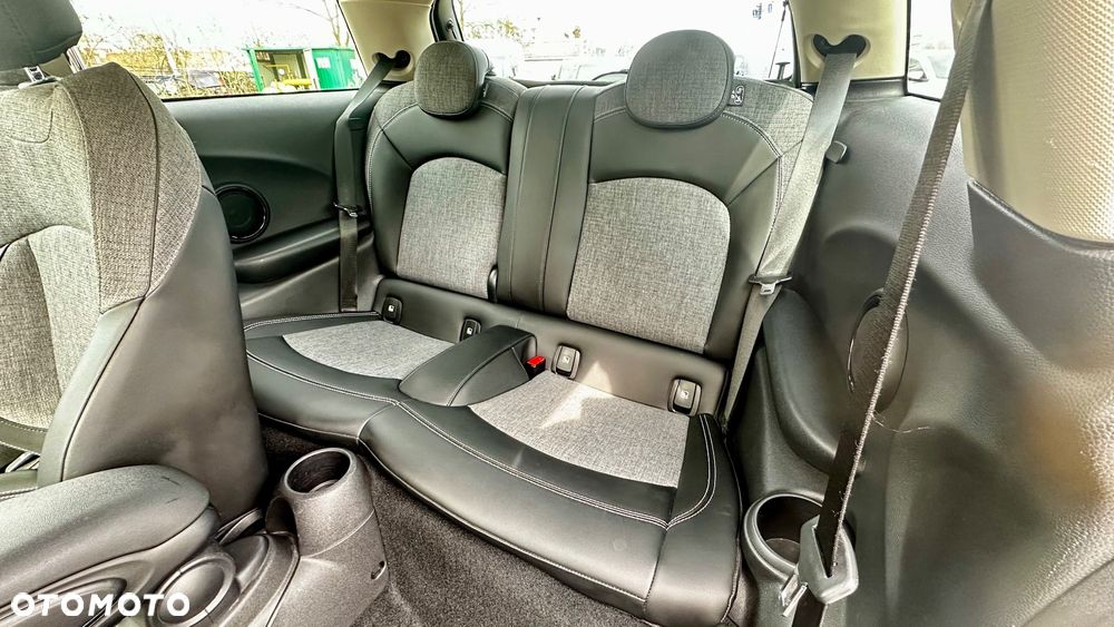 MINI Cooper SE Resolute Edition - 14