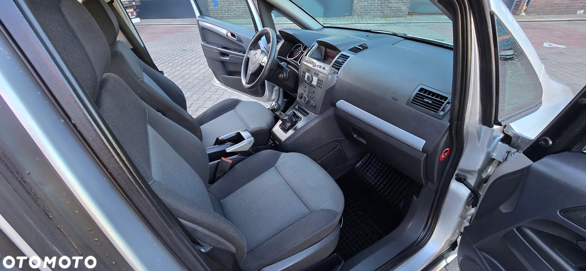 Opel Zafira - 6