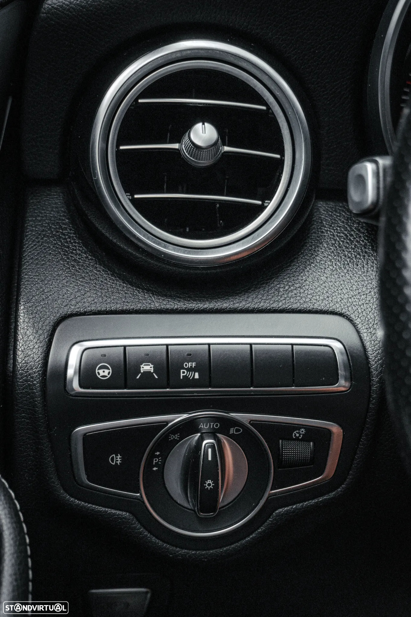 Mercedes-Benz C 220 d Station 9G-TRONIC AMG Line - 28