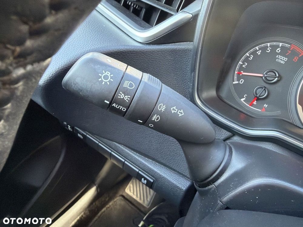 Toyota Corolla - 18