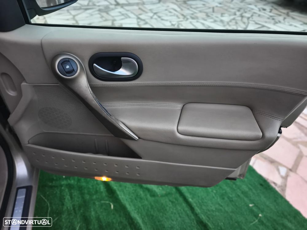 Renault Mégane Break 1.5 dCi Privilège Luxe - 14