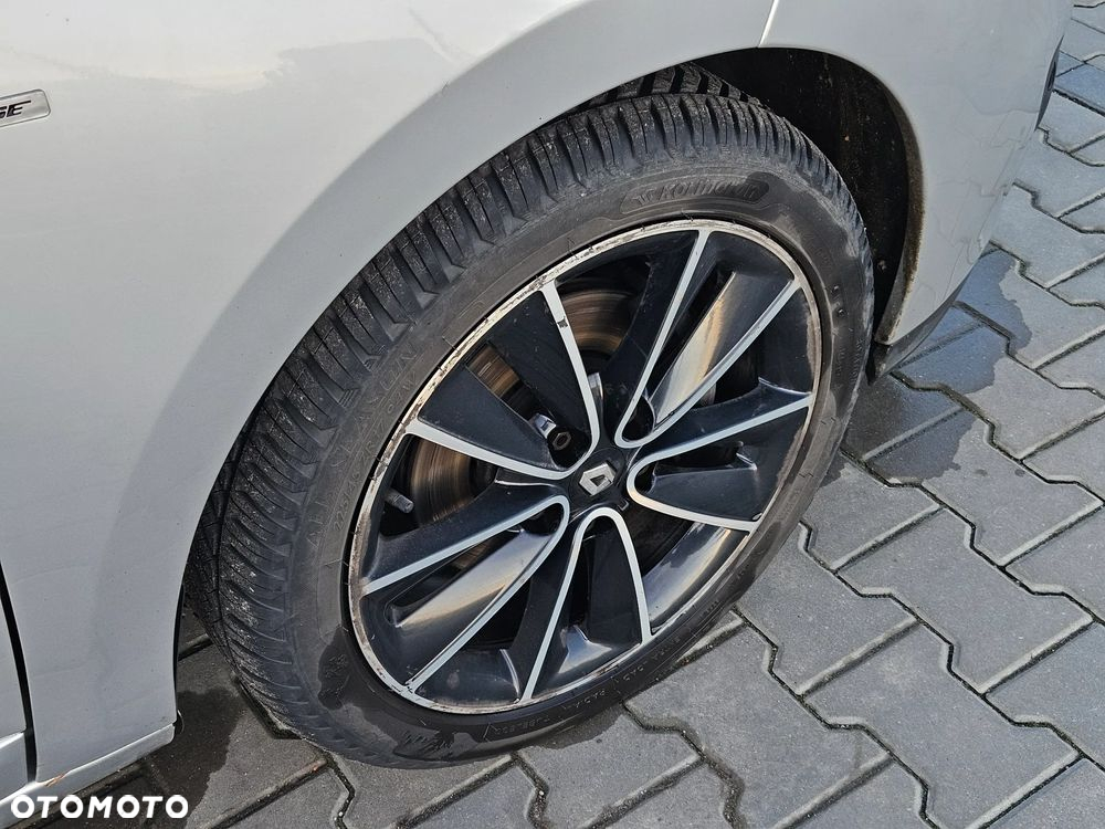 Renault Megane 1.5 dCi Bose EDC - 13