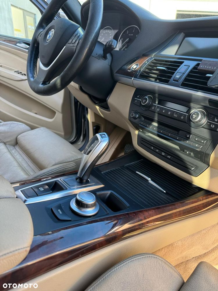 BMW X5 3.0 d - 9