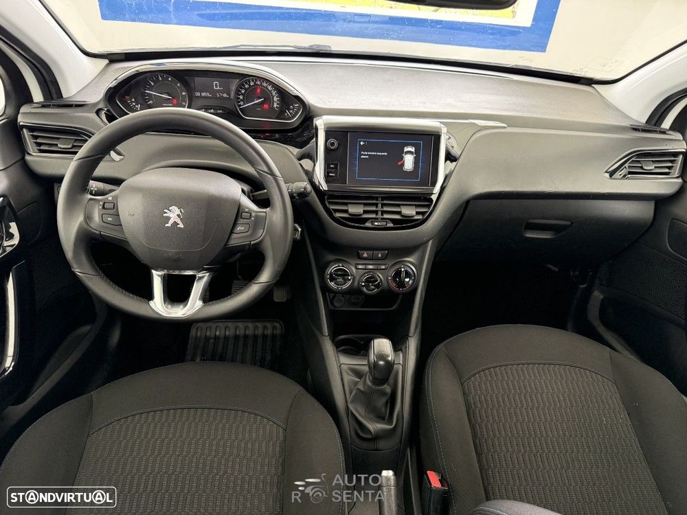 Peugeot 208 1.2 PureTech Active - 10