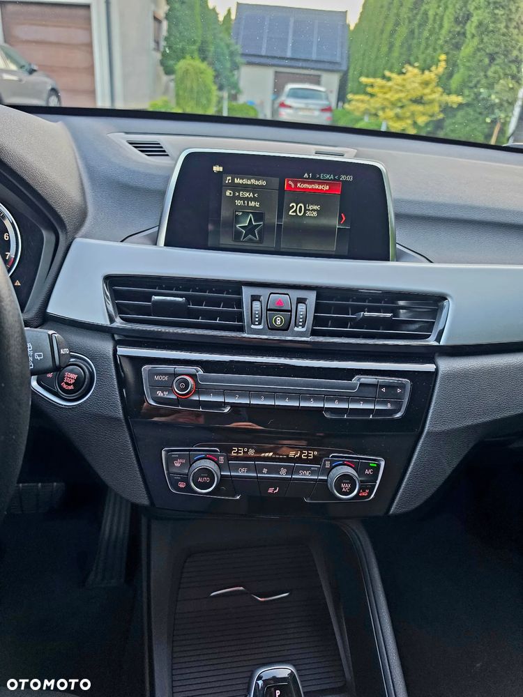 BMW X1 sDrive18i - 14