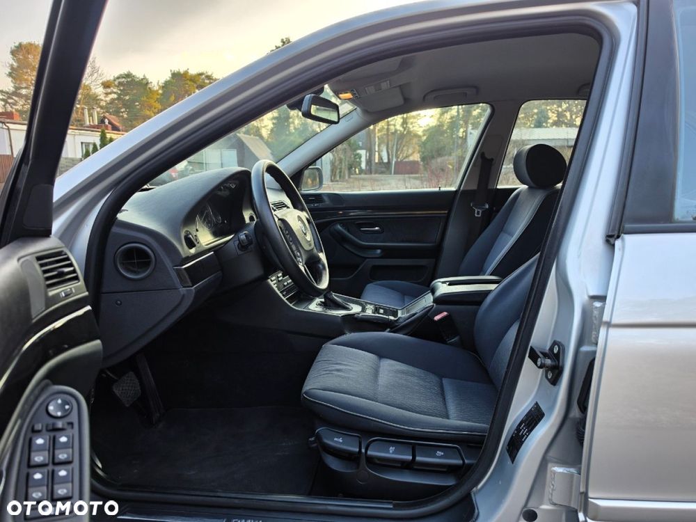 BMW Seria 5 - 28