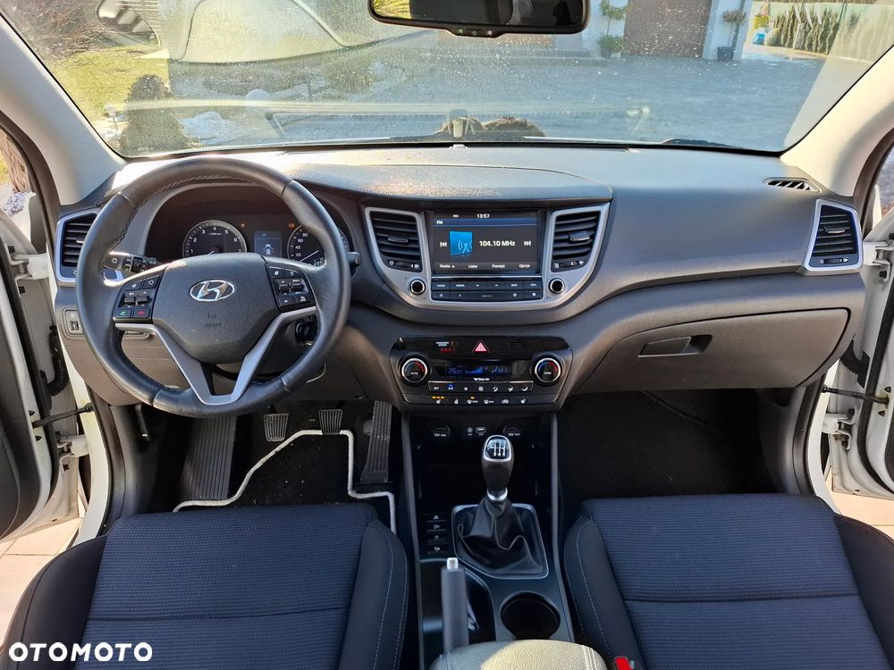 Hyundai Tucson 1.6 GDi 2WD Trend - 26