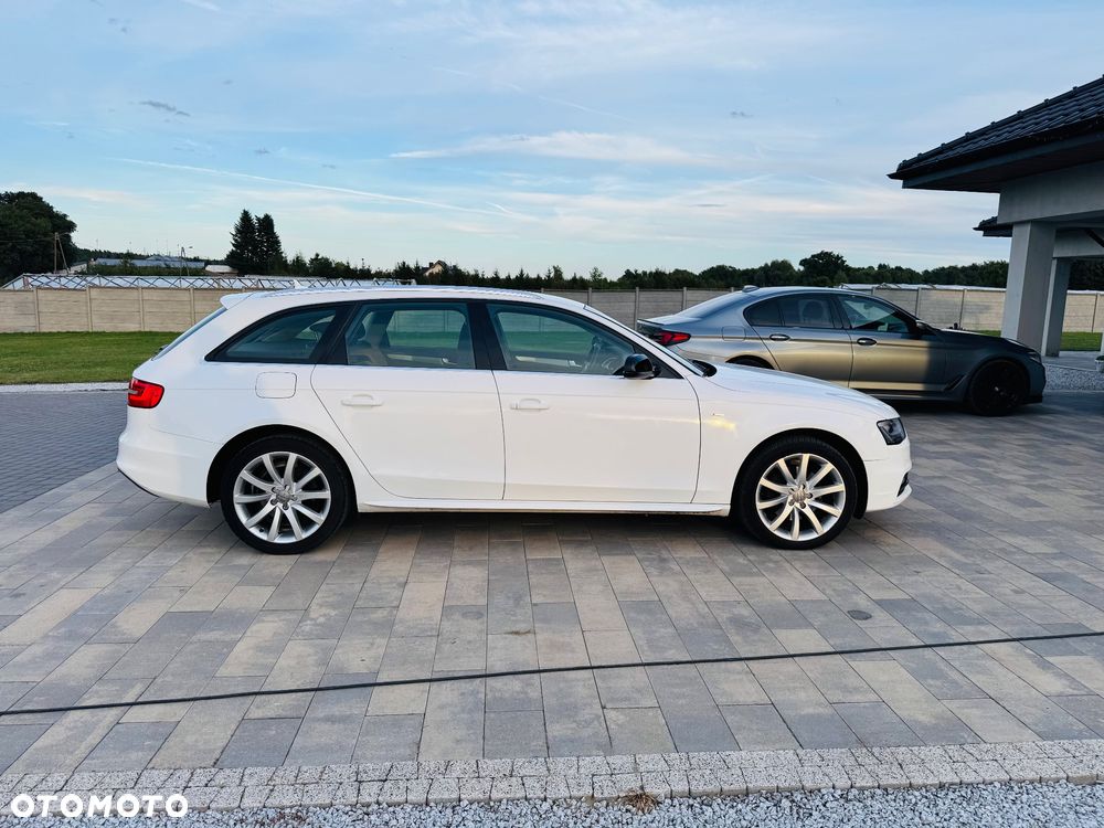 Audi A4 Avant 2.0 TDI DPF multitronic S line Sportpaket - 10