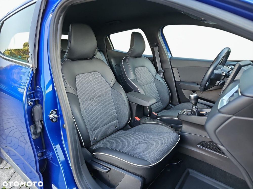 Renault Clio - 18