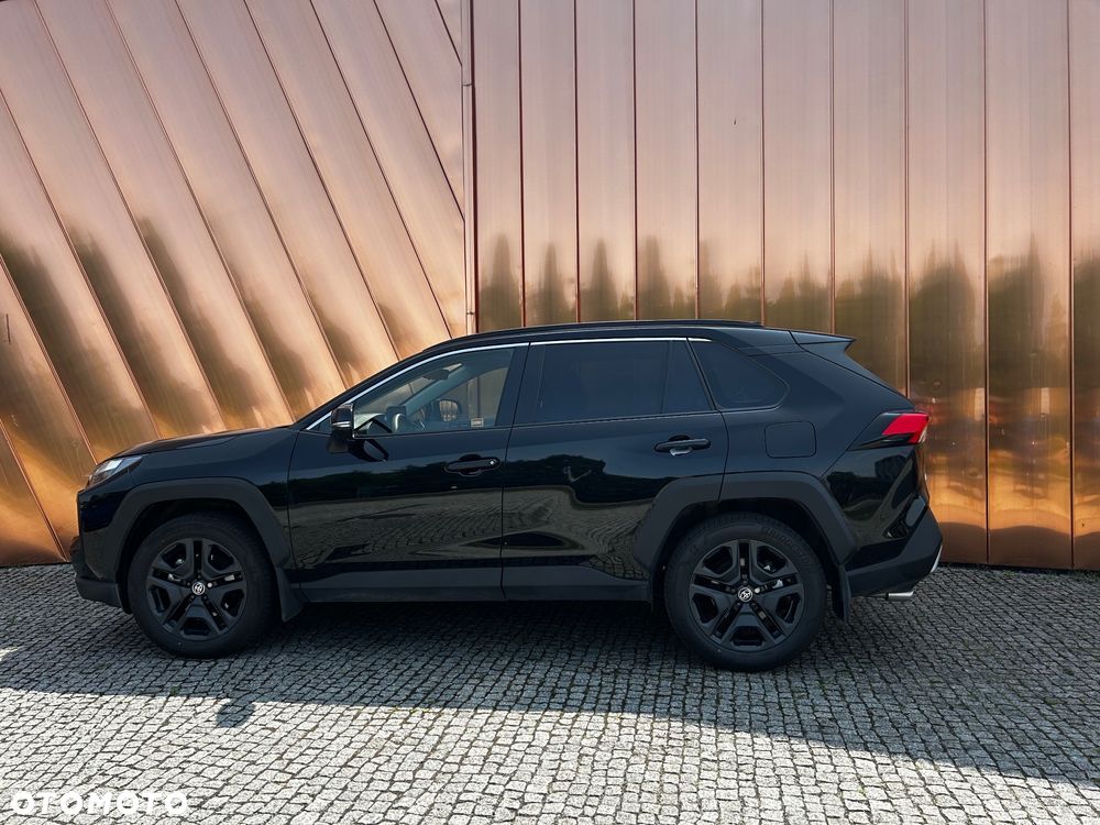 Toyota RAV4 - 3