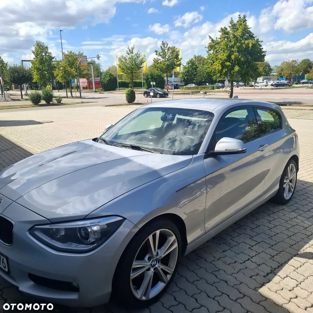 BMW Seria 1 116i - 1
