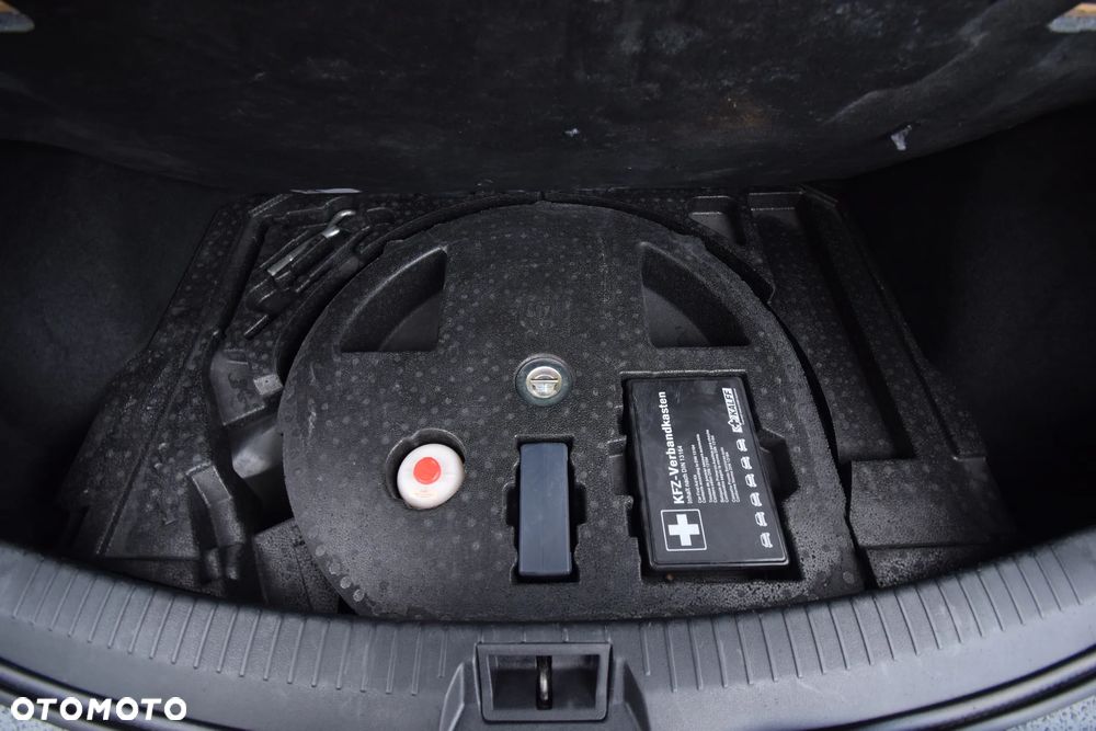 Nissan Qashqai 1.6 dCi DPF acenta - 28