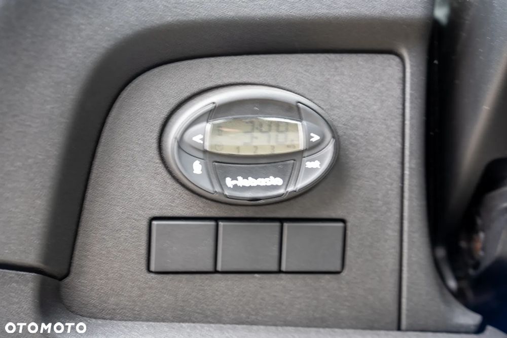 Iveco Daily 70C18 - 25