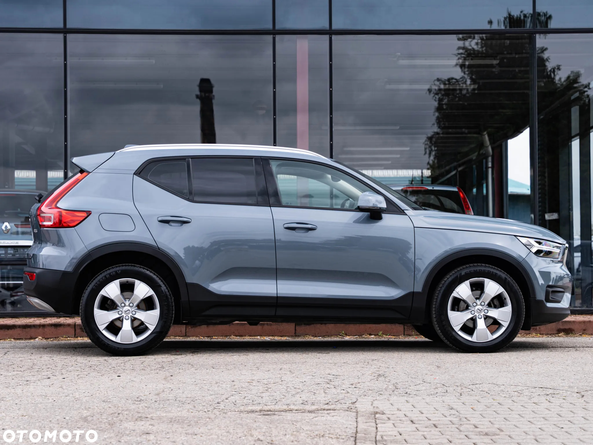 Volvo XC 40 D3 SCR Momentum Core - 15