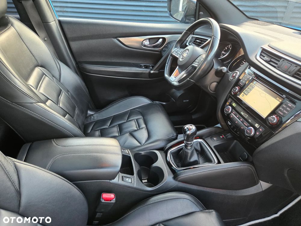 Nissan Qashqai 1.6 DIG-T Tekna+ - 25