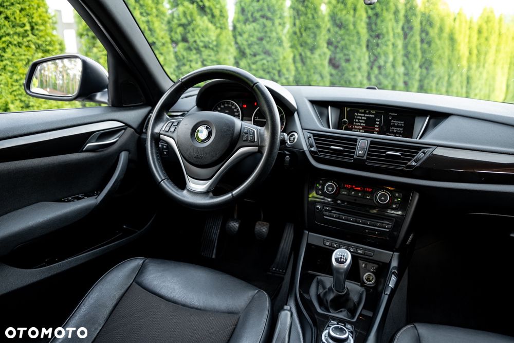 BMW X1 xDrive20d xLine - 27