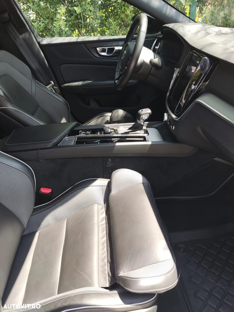 Volvo S60 T4 Geartronic RDesign - 25