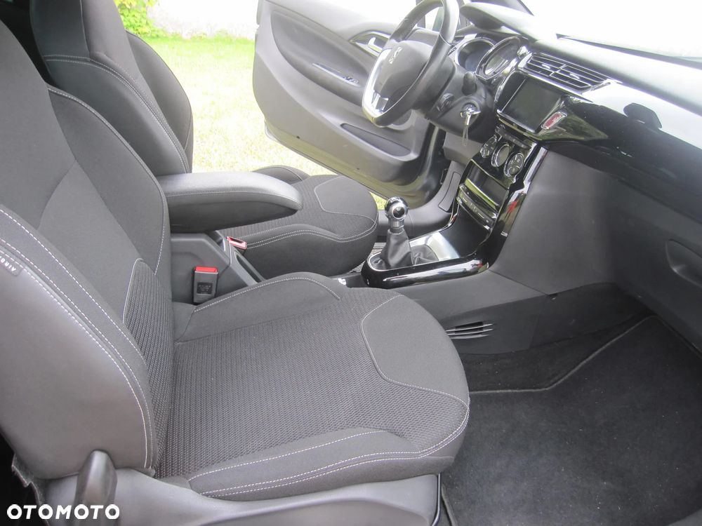Citroën DS3 PureTech 130 Start & Stop SportChic - 10