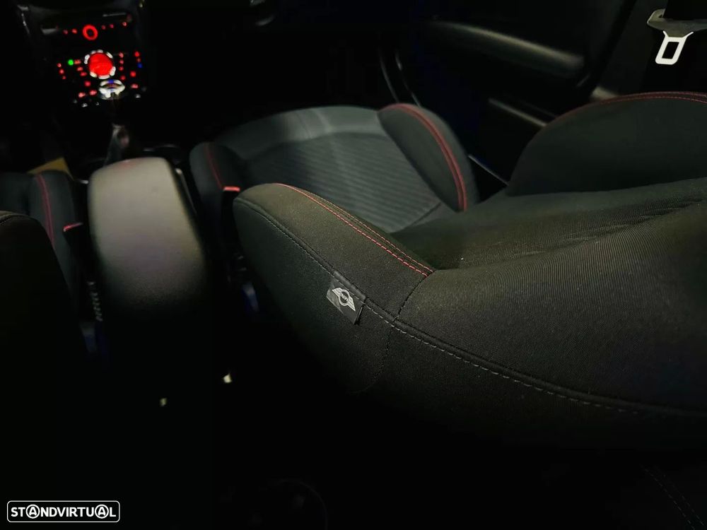 MINI Countryman Cooper D - 41