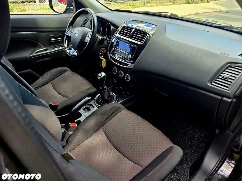 Mitsubishi ASX 1.6 Invite - 12