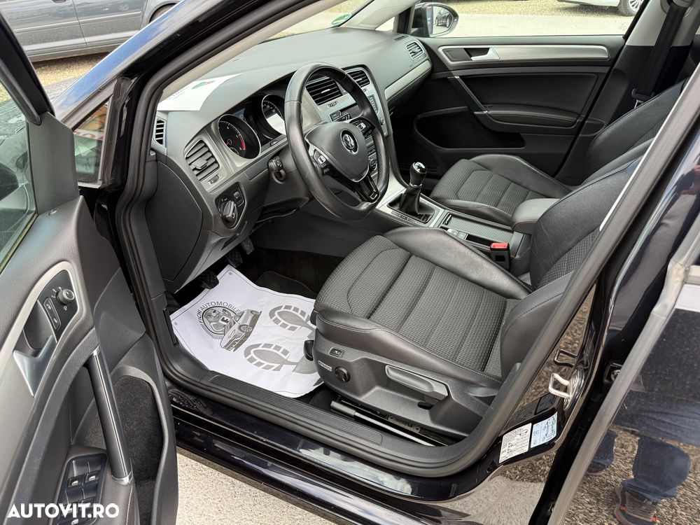 Volkswagen Golf 1.6 TDI (BlueMotion Technology) Trendline - 12