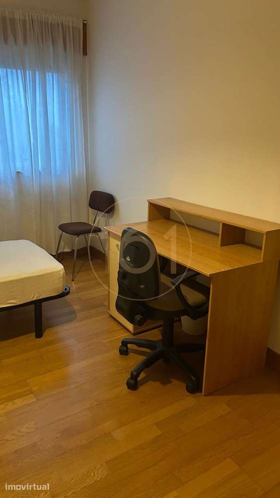 Quarto para Arrendar — Senhoras | São Mamede de Infesta (junto ao ISCA - Grande imagem: 2/6
