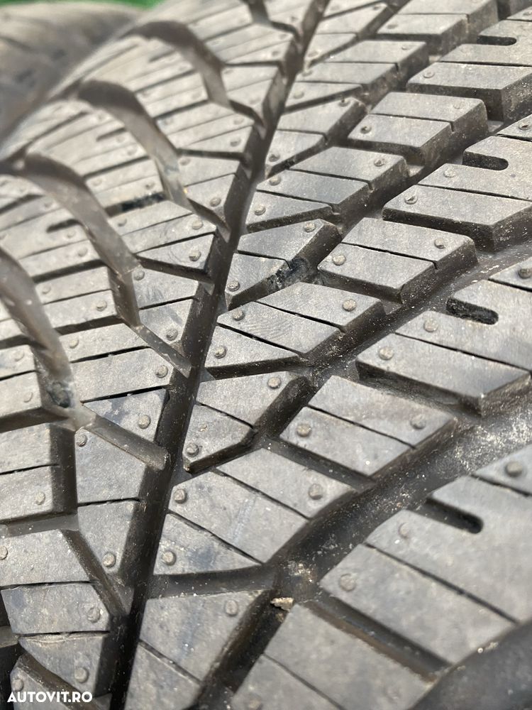 Set 2 anvelope iarna vara Yokohama BluEarth 225 60 R18 104V Dot 2924 - 10