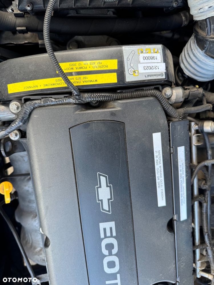 Chevrolet Cruze 1.8 LT - 20