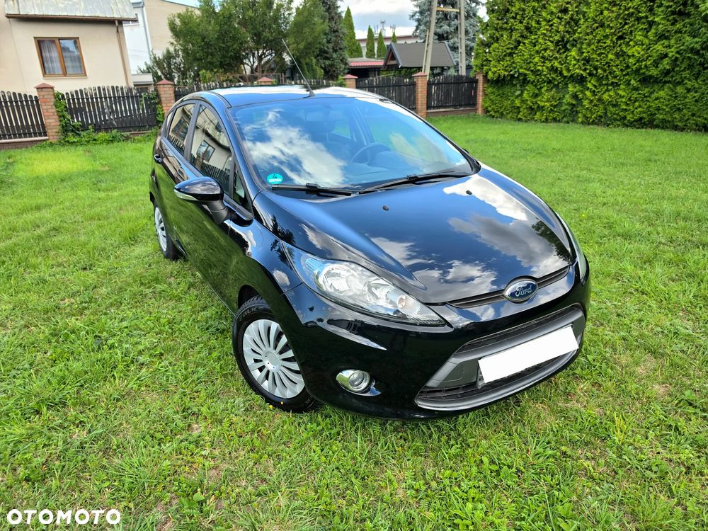 Ford Fiesta 1.25 Champions Edition - 1