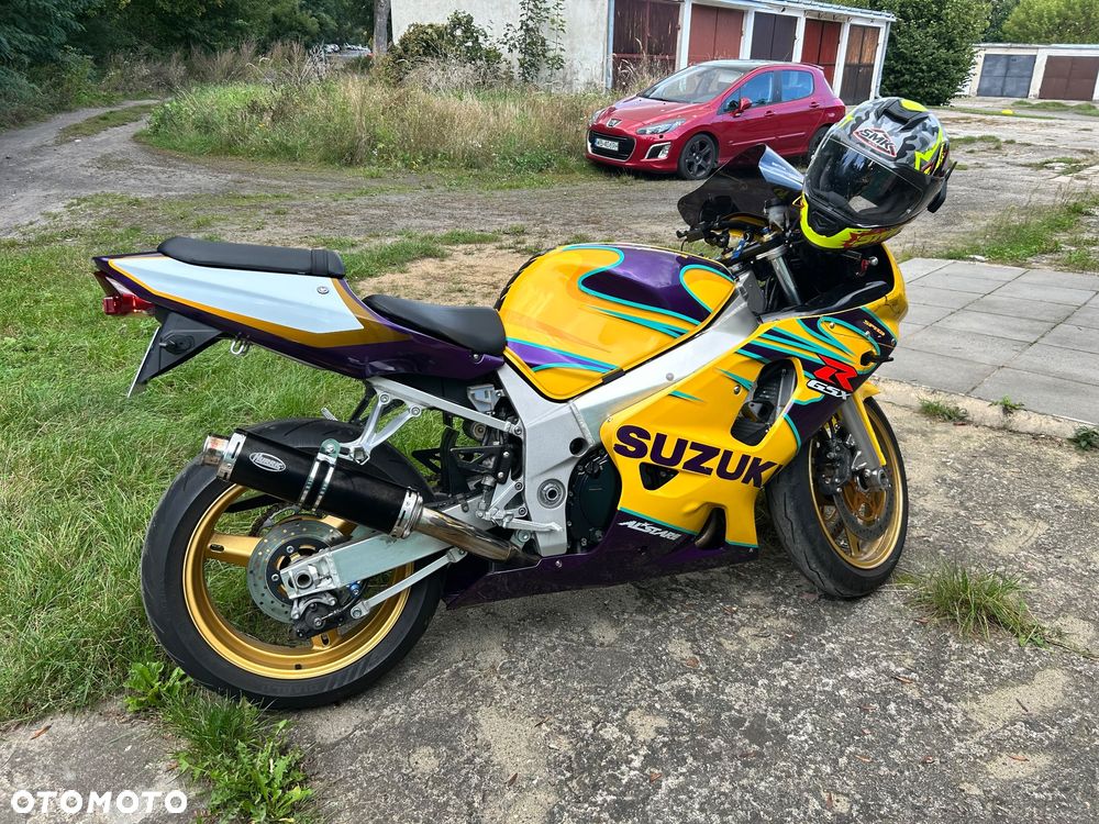 Suzuki GSX-R - 3