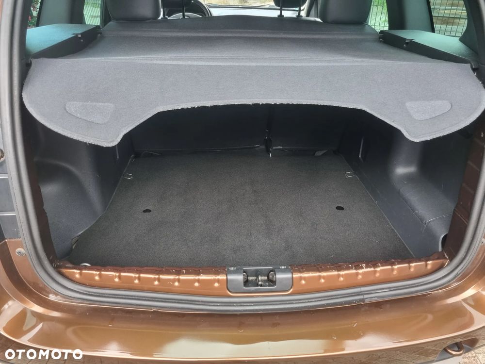 Dacia Duster 1.6 16V 4x2 Prestige - 13