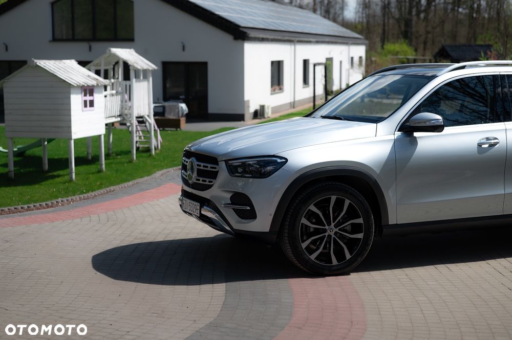 Mercedes-Benz GLE 300 d mHEV 4-Matic - 3