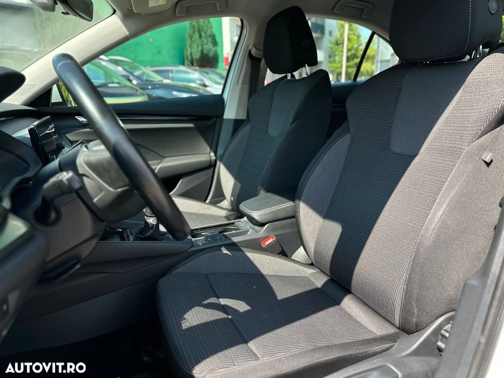 Skoda Octavia 1.5 TSI Ambition - 25