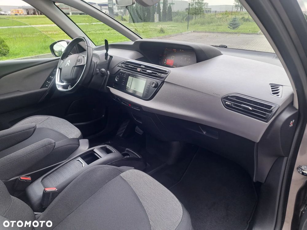Citroën C4 Picasso 1.6 BlueHDi MoreLife S&S EAT6 - 18