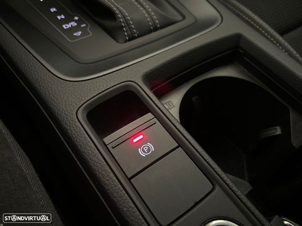 Audi Q3 45 TFSIe S tronic S line - 31