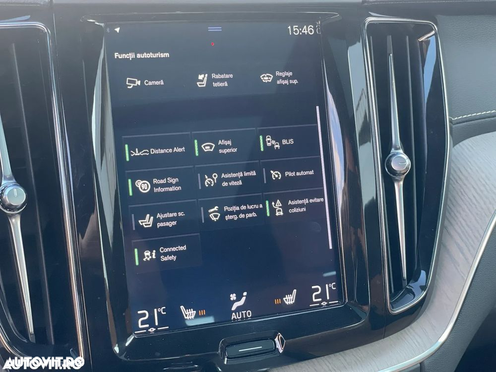 Volvo XC 60 T8 AWD Recharge Geartronic Inscription - 8