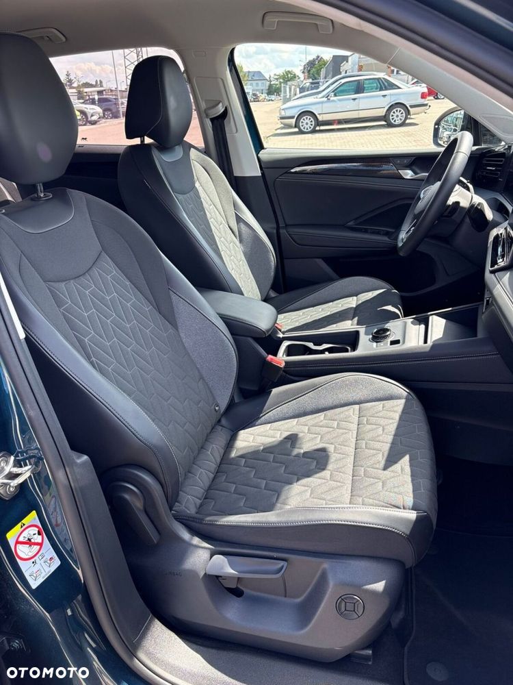 Volkswagen Tiguan - 37
