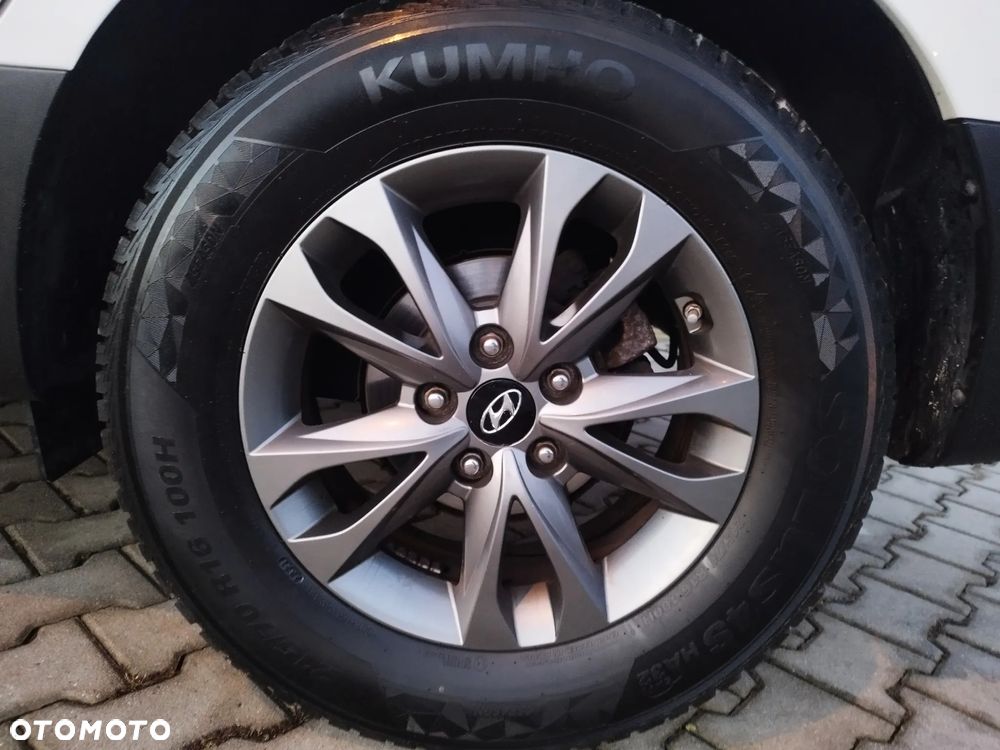 Hyundai ix35 1.6 2WD Fifa World Cup Edition - 37