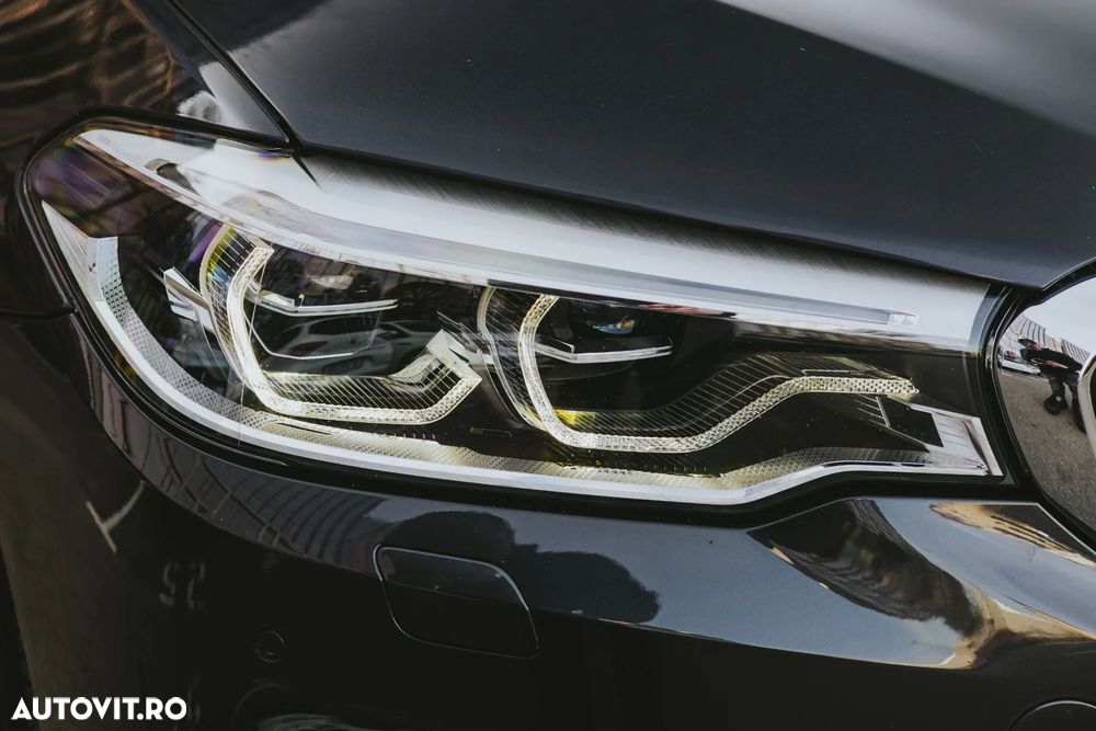 BMW Seria 5 520i AT - 5