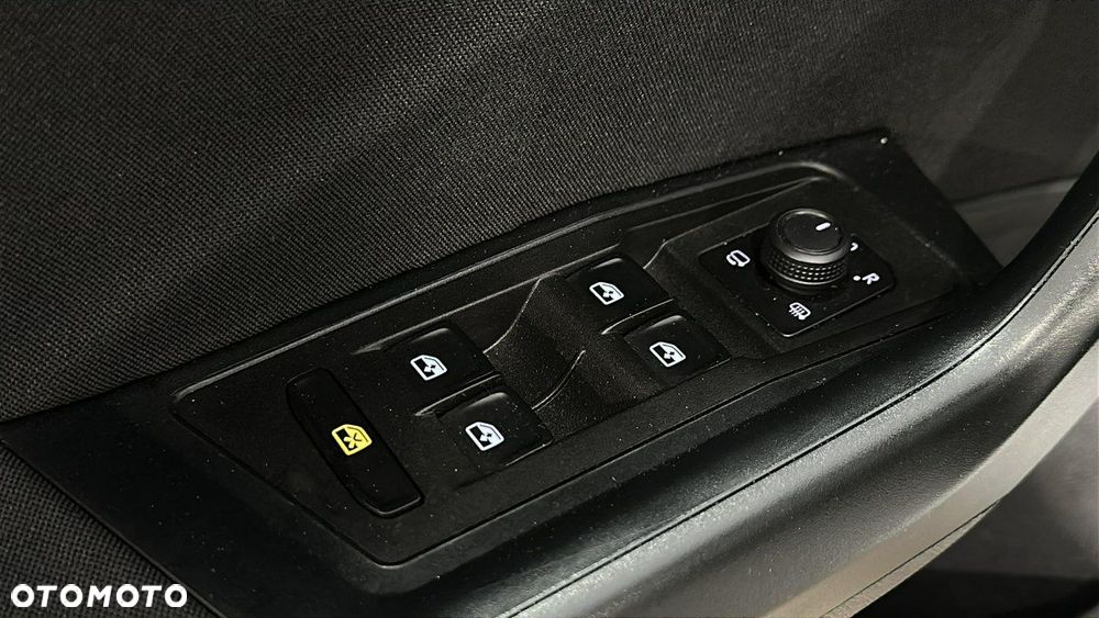 Volkswagen T-Roc 1.5 TSI Life - 13