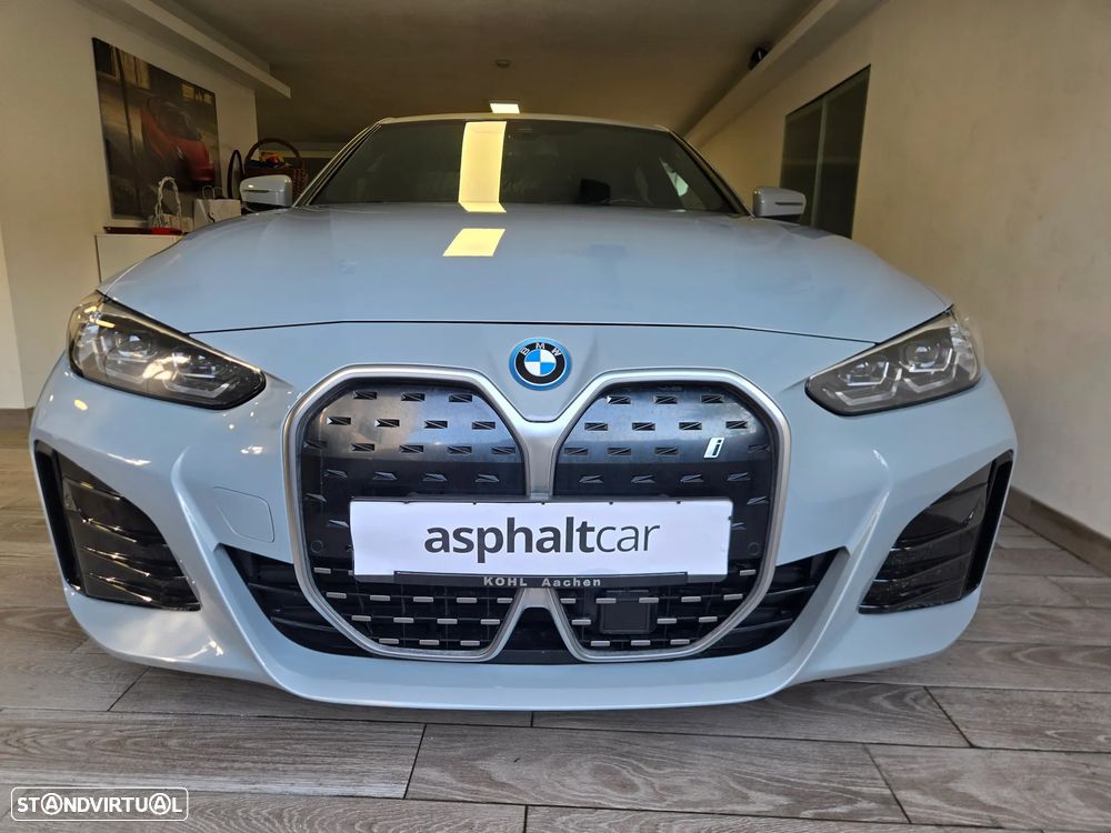 BMW i4 eDrive40 Pack Desportivo M - 6
